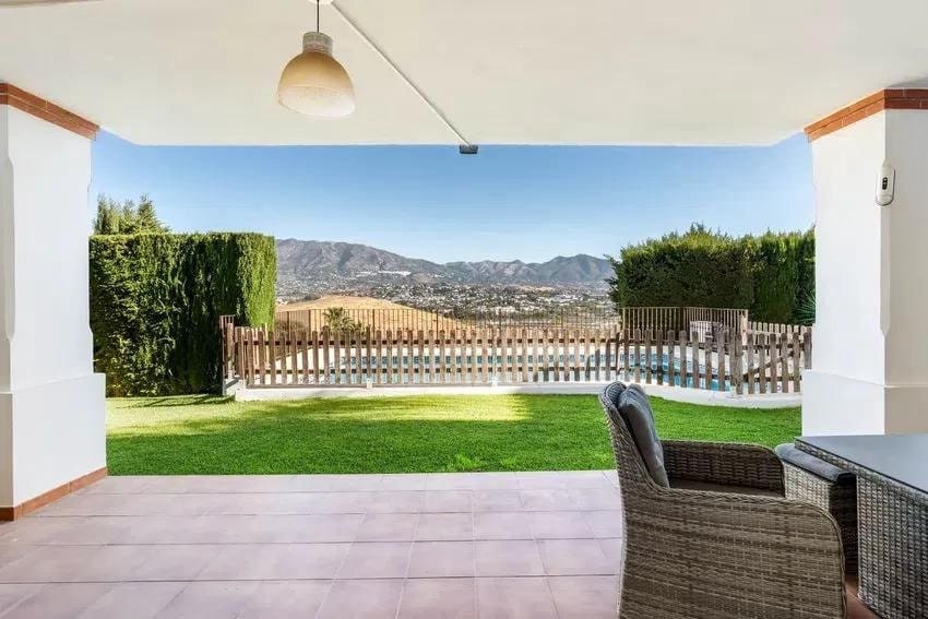 4 slaapkamer Villa te koop in Cerro del Aguila met zwembad garage - € 799.000 (Ref: 9433312)