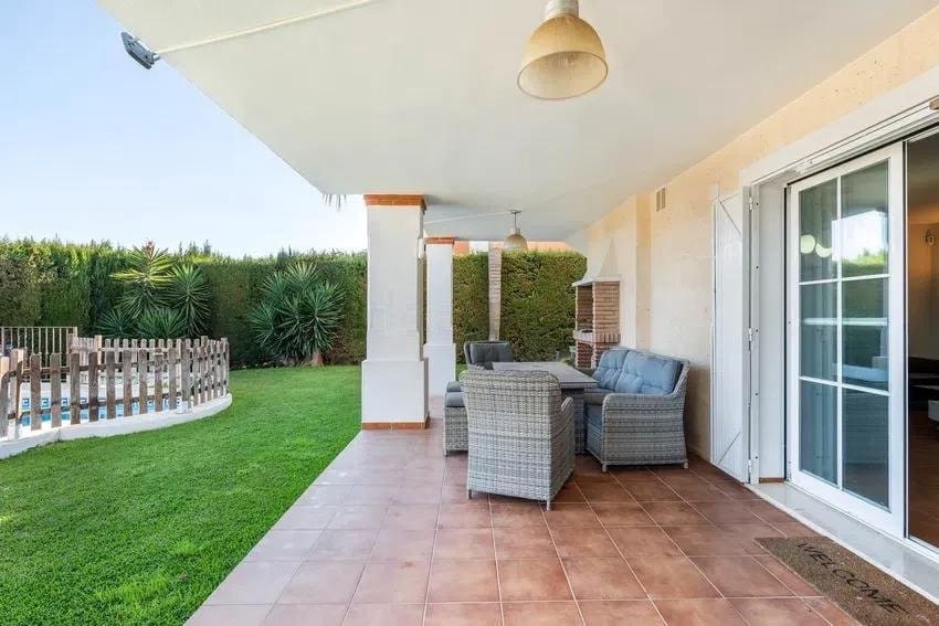 4 slaapkamer Villa te koop in Cerro del Aguila met zwembad garage - € 799.000 (Ref: 9433312)