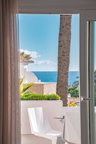 2 soveværelse Byhus til salg i New Golden Mile, Estepona med swimmingpool garage - € 525.000 (Ref: 9446228)