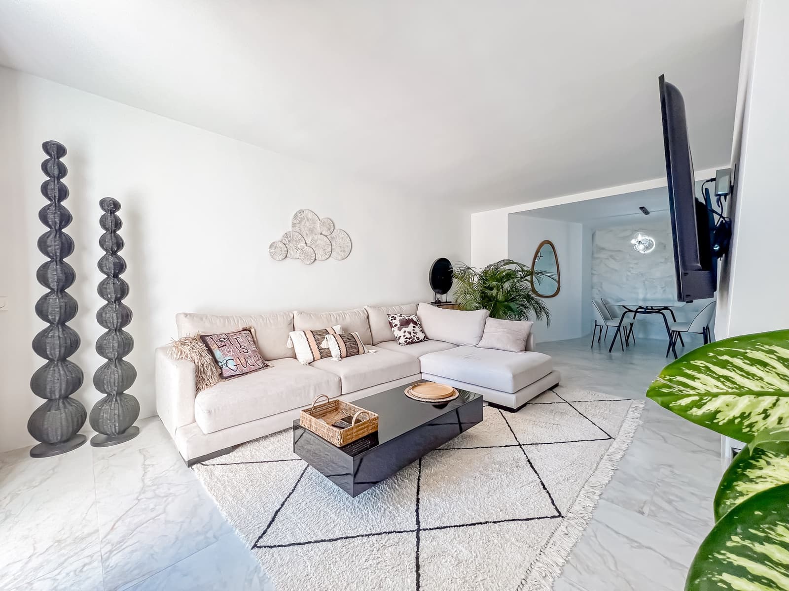 2 slaapkamer Huis te koop in New Golden Mile met zwembad garage - € 525.000 (Ref: 9446228)