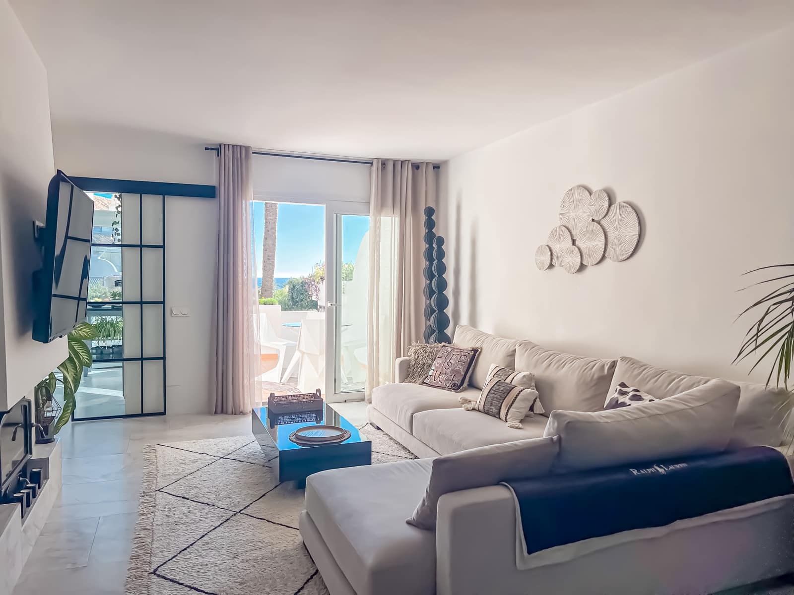 2 slaapkamer Huis te koop in New Golden Mile met zwembad garage - € 525.000 (Ref: 9446228)