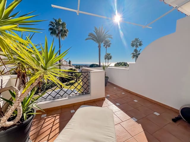 2 chambre Maison de Ville à vendre à New Golden Mile, Estepona avec piscine garage - 525 000 € (Ref: 9446228)