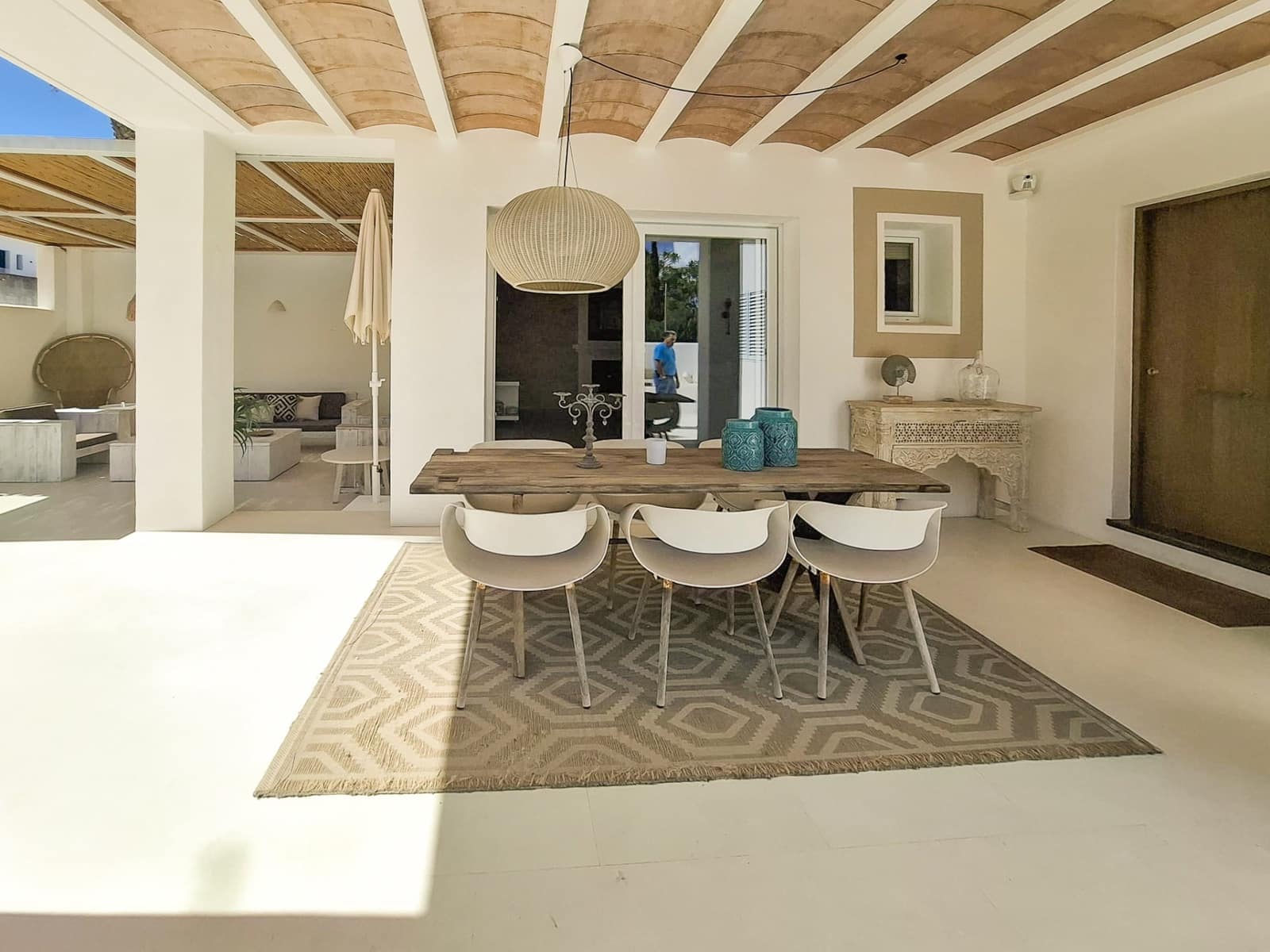 4 bedroom Villa for sale in San Jose / Sant Josep de Sa Talaia with pool garage - € 1,580,000 (Ref: 9448739)