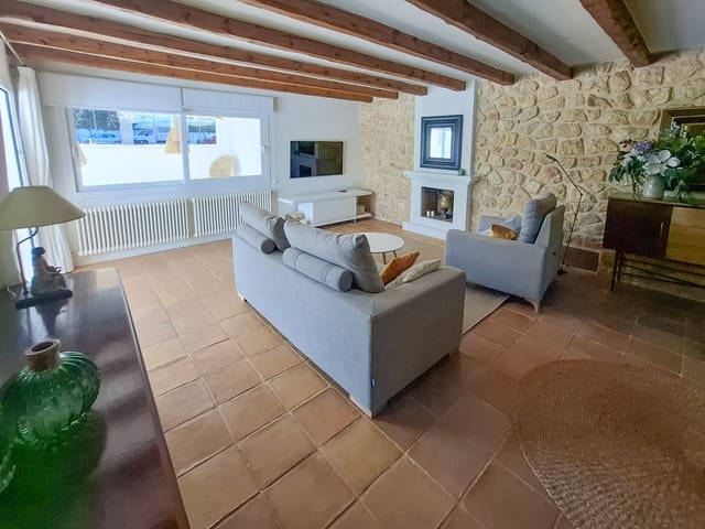 4 slaapkamer Villa te koop in San Jose / Sant Josep de Sa Talaia met zwembad garage - € 1.580.000 (Ref: 9448739)
