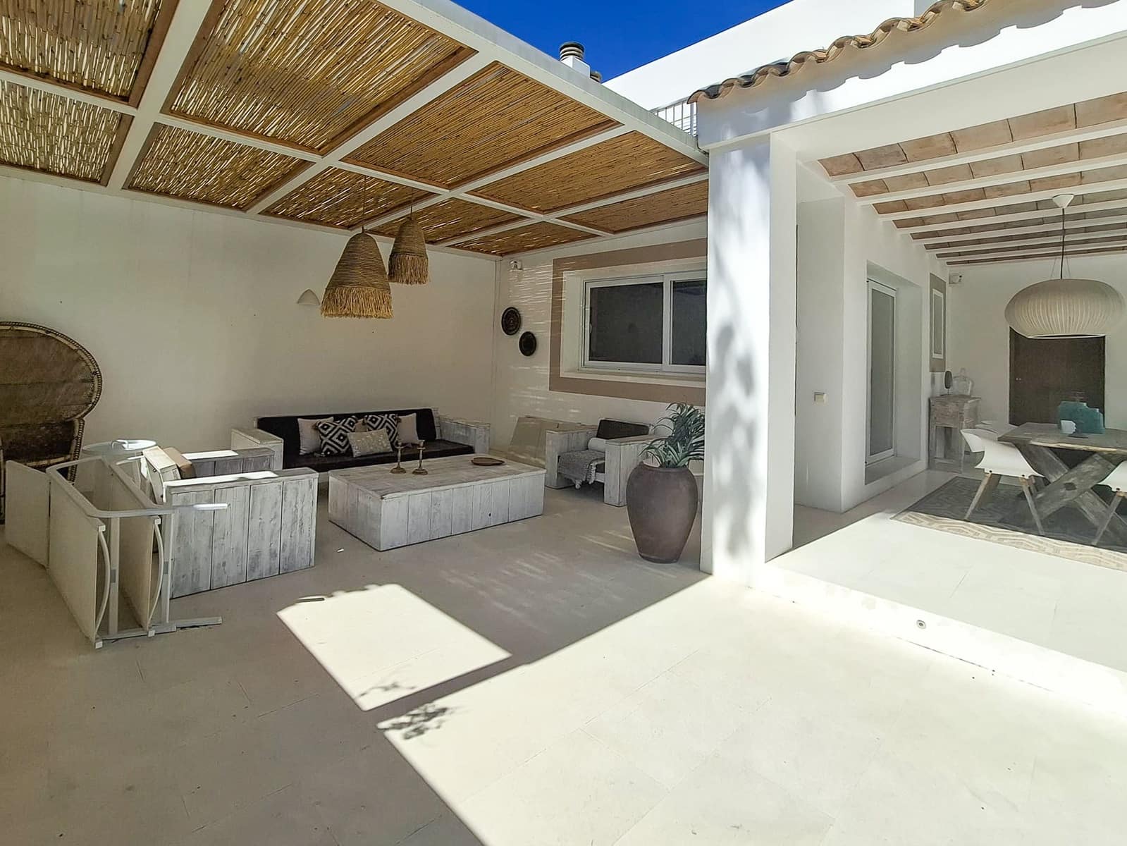 4 bedroom Villa for sale in San Jose / Sant Josep de Sa Talaia with pool garage - € 1,580,000 (Ref: 9448739)