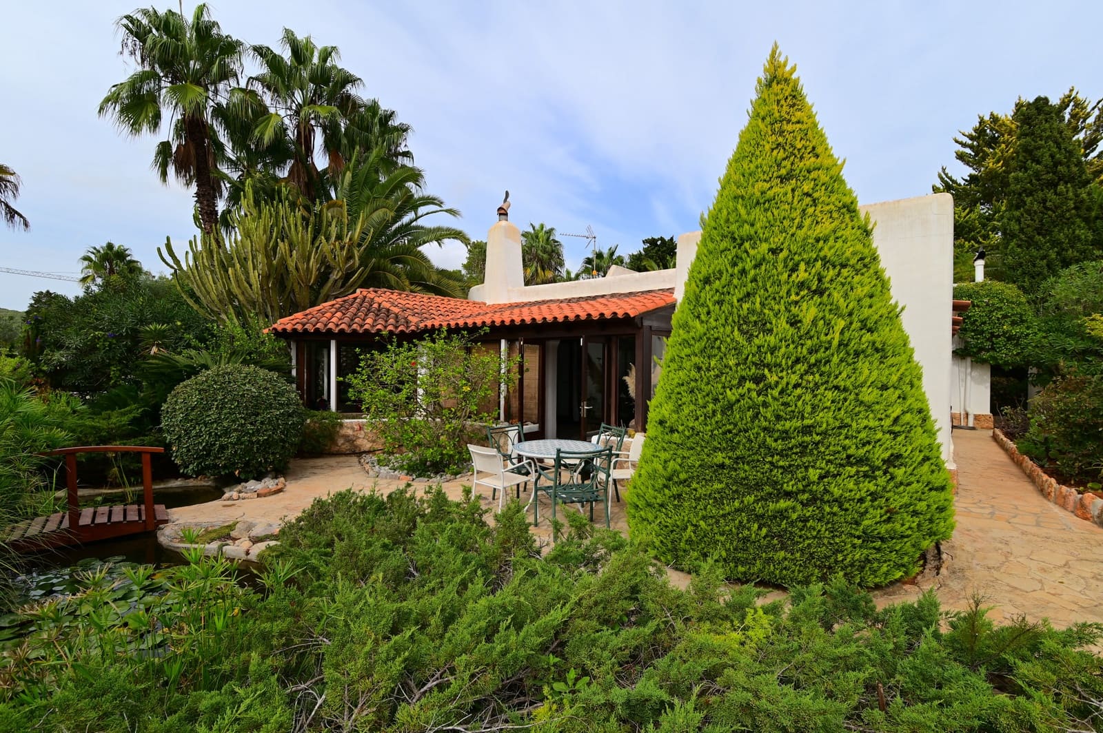 4 soveværelse Villa til salg i Santa Eulalia / Santa Eularia med garage - € 1.500.000 (Ref: 9452021)