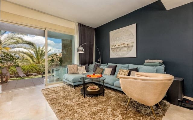 3 soveværelse Byhus til salg i Mijas Costa, Mijas med swimmingpool garage - € 550.000 (Ref: 9453233)