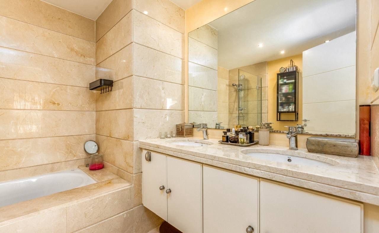3 soverom Hus til salgs i Mijas Costa med svømmebasseng garasje - € 550 000 (Ref: 9453233)
