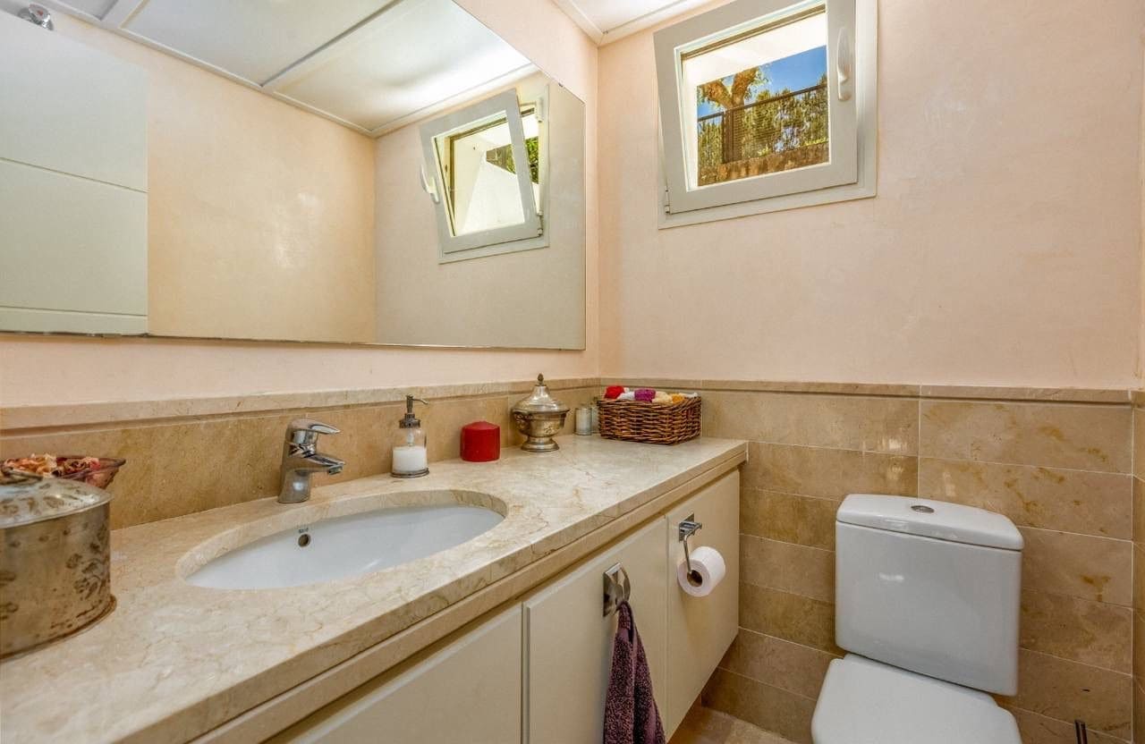 3 soverom Hus til salgs i Mijas Costa med svømmebasseng garasje - € 550 000 (Ref: 9453233)
