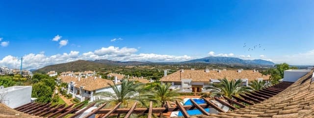 Casa de 3 habitaciones en Mijas Costa, Mijas en venta con piscina garaje - 480.000 € (Ref: 9453233)