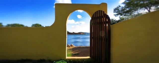 Chalet de 6 habitaciones en Santa Eulalia / Santa Eularia en venta con piscina - 7.000.000 € (Ref: 9470947)