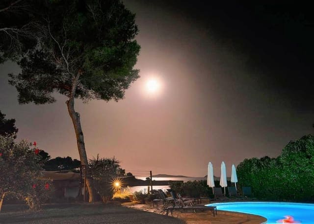 Chalet de 6 habitaciones en Santa Eulalia / Santa Eularia en venta con piscina - 7.000.000 € (Ref: 9470947)