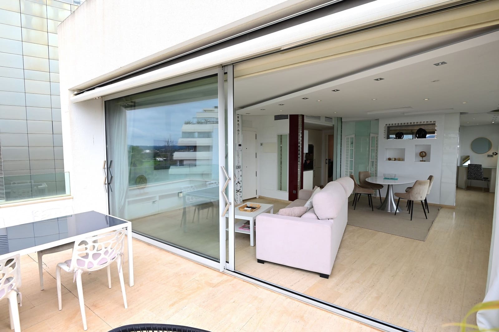 1 bedroom Apartment for sale in Ibiza / Eivissa town with pool garage - € 750,000 (Ref: 9491197)