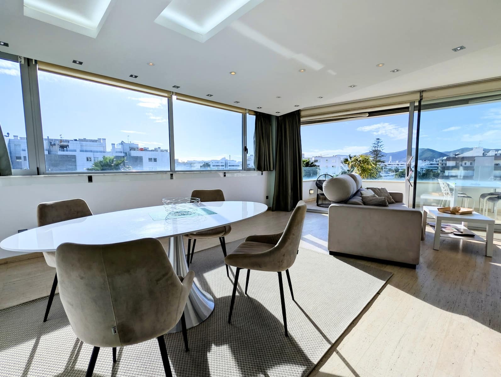 1 soveværelse Lejlighed til salg i Ibiza by med swimmingpool garage - € 725.000 (Ref: 9491197)