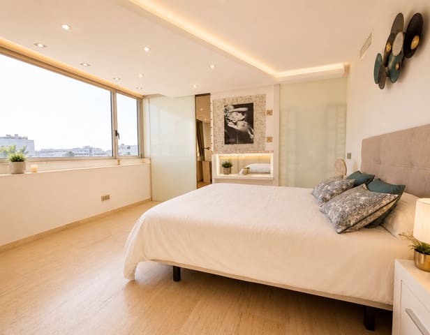 1 sypialnia Apartament na sprzedaż w Miasto Ibiza / Eivissa z basenem garażem - 695 000 € (Ref: 9491197)