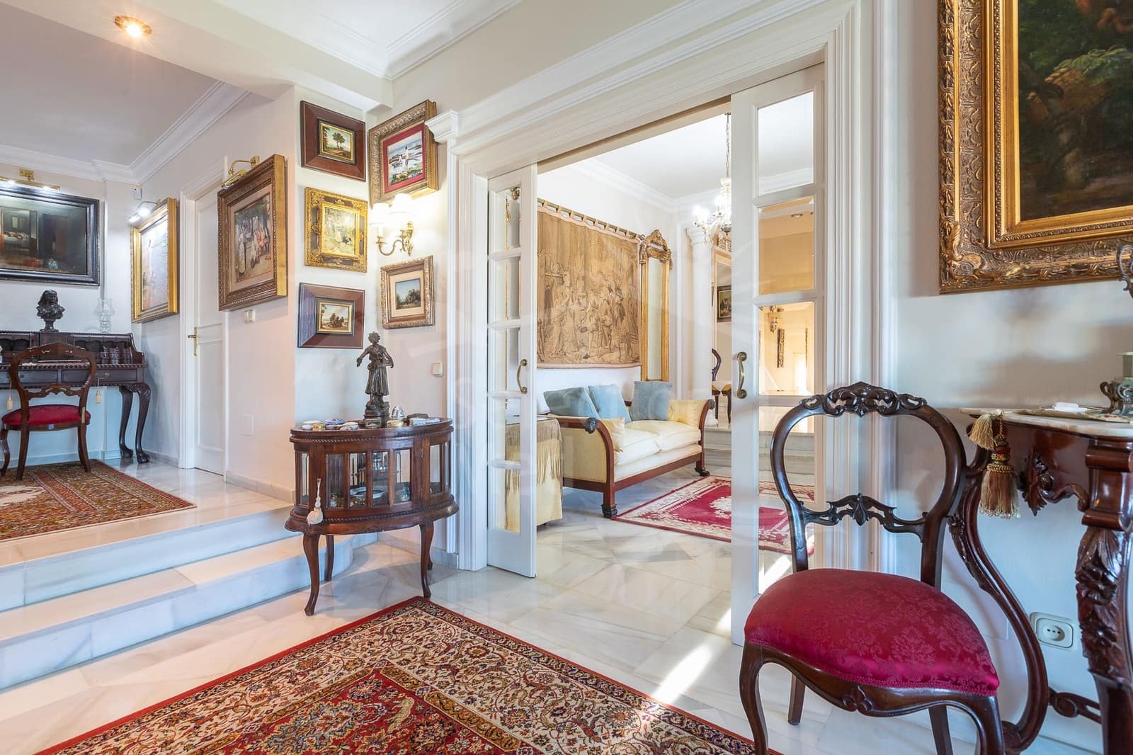 6 sypialnia Willa na sprzedaż w Estepona z basenem garażem - 3 800 000 € (Ref: 9497028)
