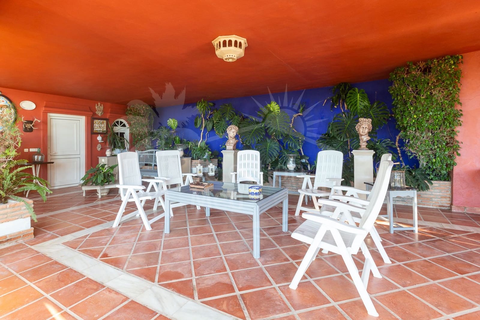 6 sypialnia Willa na sprzedaż w Estepona z basenem garażem - 3 800 000 € (Ref: 9497028)