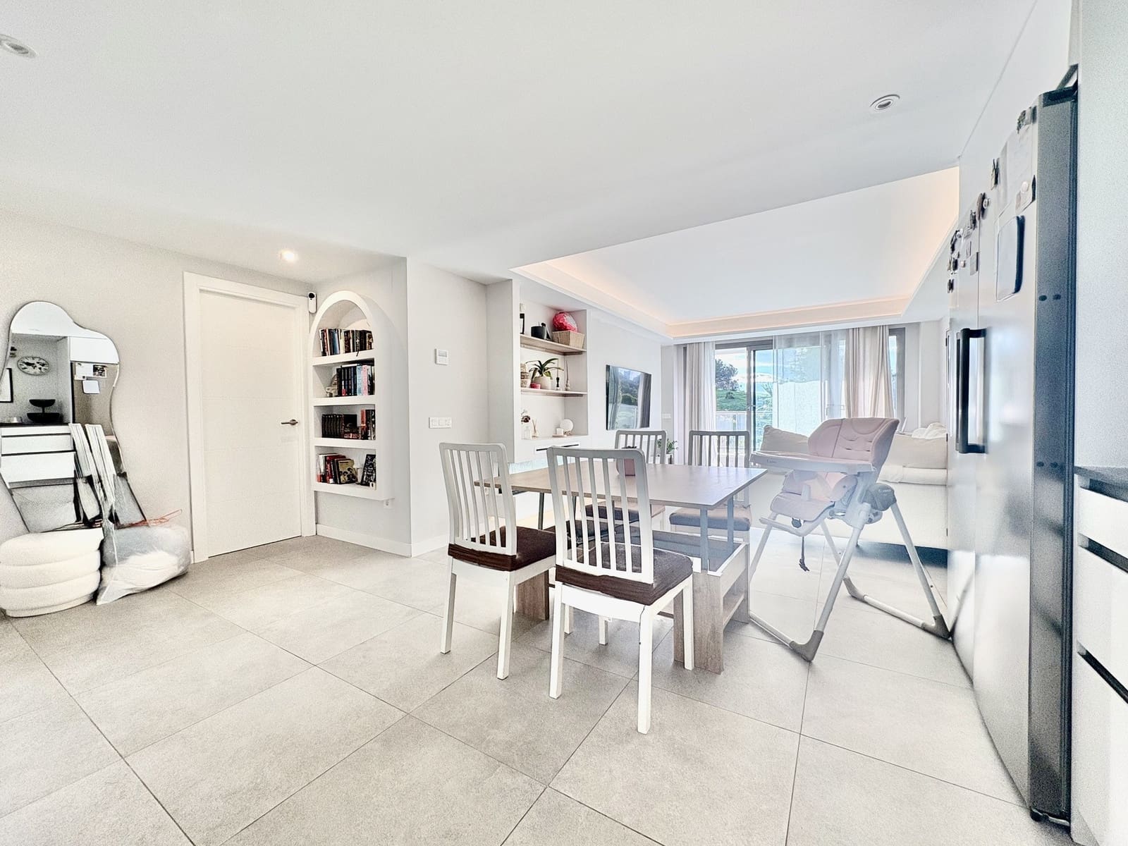 Apartamento de 3 habitaciones en El Chaparral en venta con piscina garaje - 585.000 € (Ref: 9502156)