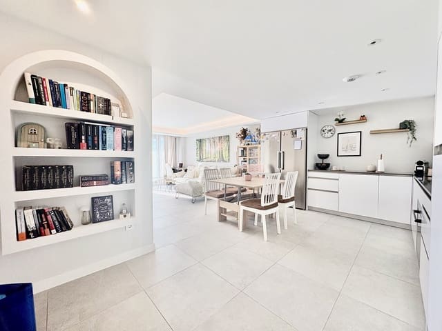 Apartamento de 3 habitaciones en El Chaparral, Mijas en venta con piscina garaje - 585.000 € (Ref: 9502156)