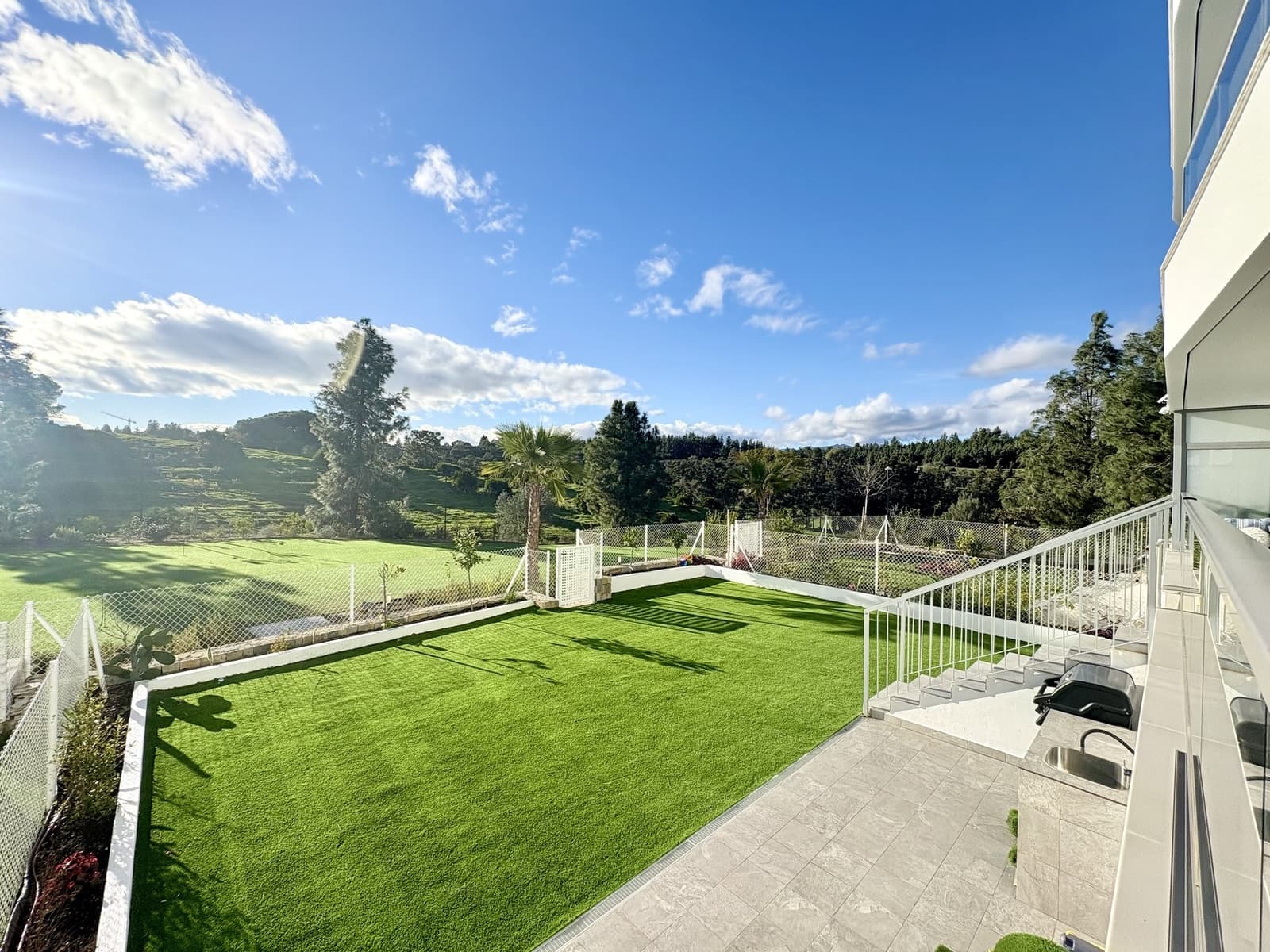 Apartamento de 3 habitaciones en El Chaparral en venta con piscina garaje - 585.000 € (Ref: 9502156)