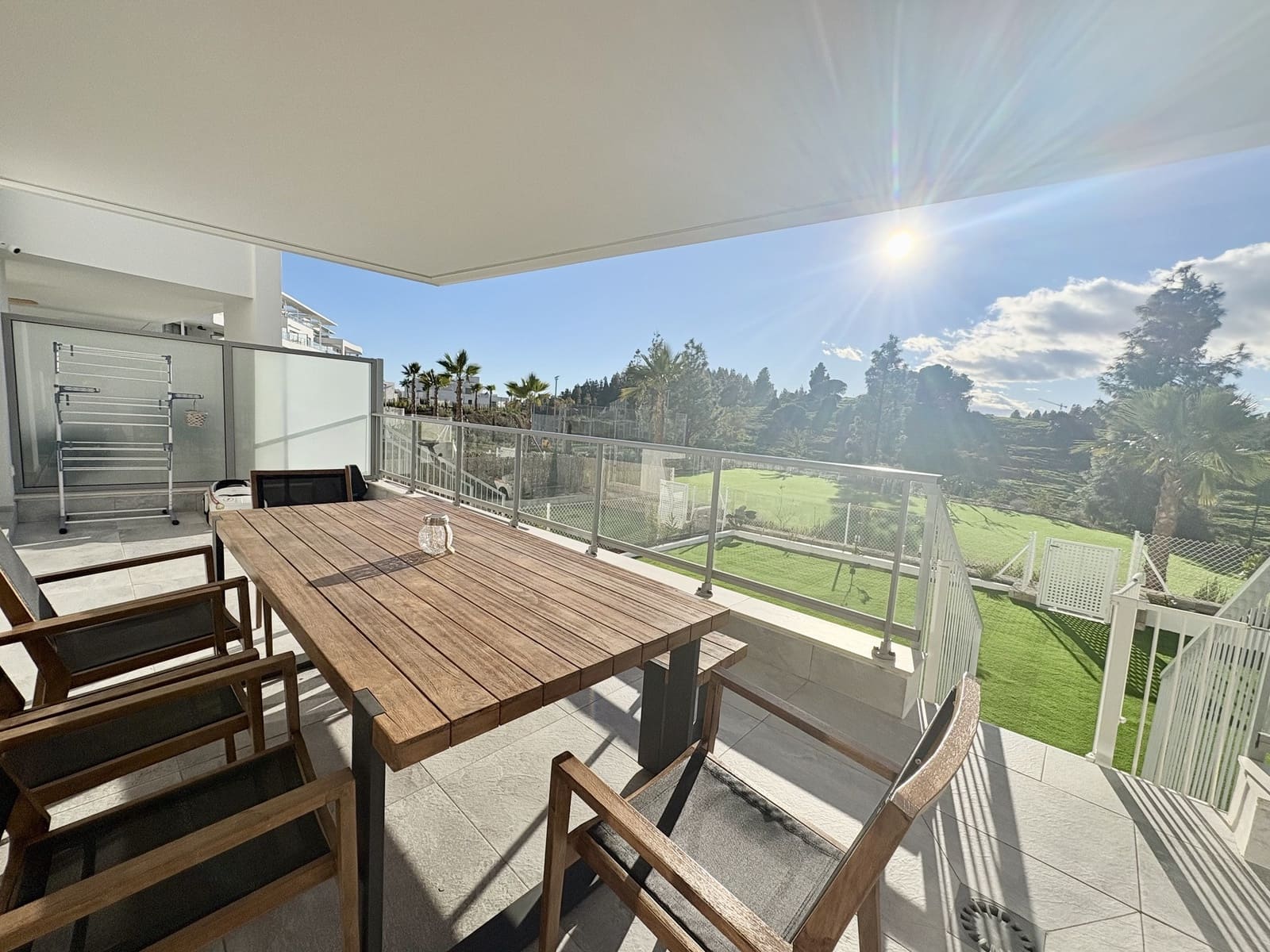 Apartamento de 3 habitaciones en El Chaparral en venta con piscina garaje - 585.000 € (Ref: 9502156)