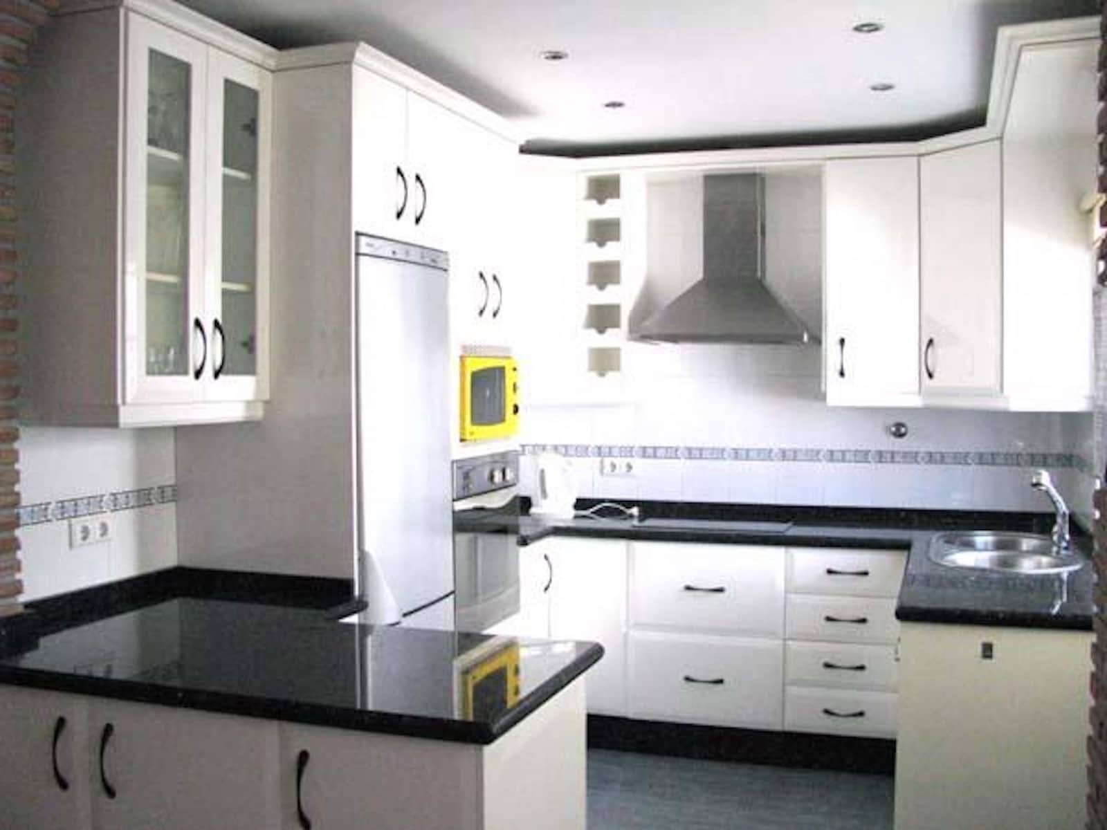 3 chambre Maison de Ville à vendre à La Cala de Mijas avec piscine garage - 495 000 € (Ref: 9504061)