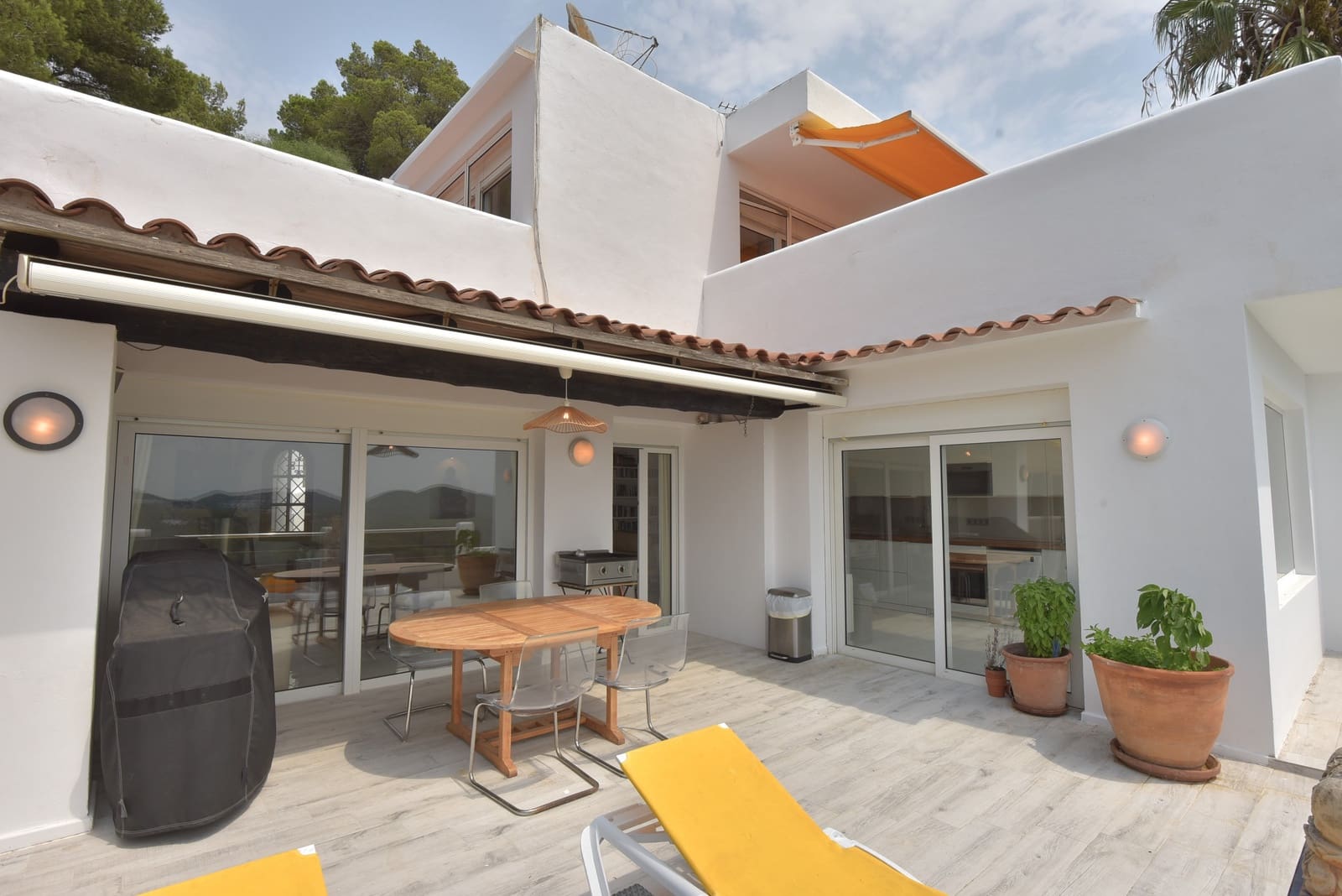 4 soveværelse Villa til salg i Cala Llonga med swimmingpool garage - € 2.490.000 (Ref: 9508735)