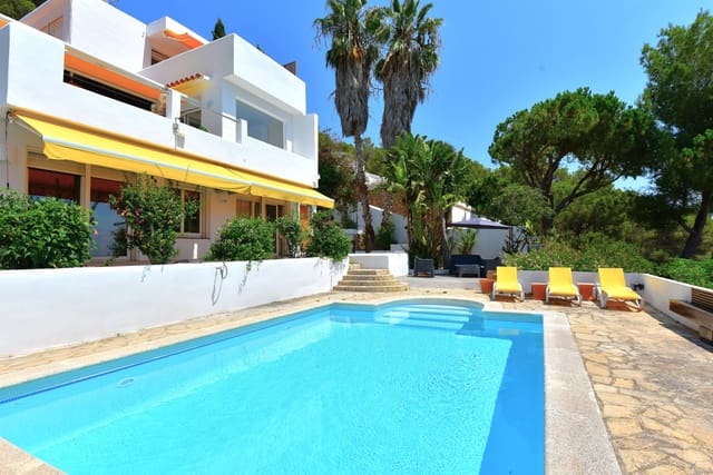 4 soveværelse Villa til salg i Cala Llonga, Santa Eulalia / Santa Eularia med swimmingpool garage - € 2.490.000 (Ref: 9508735)