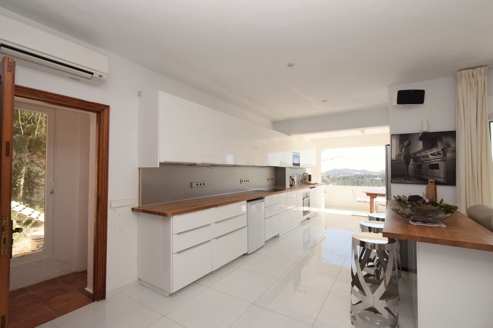 4 soveværelse Villa til salg i Cala Llonga med swimmingpool garage - € 2.490.000 (Ref: 9508735)