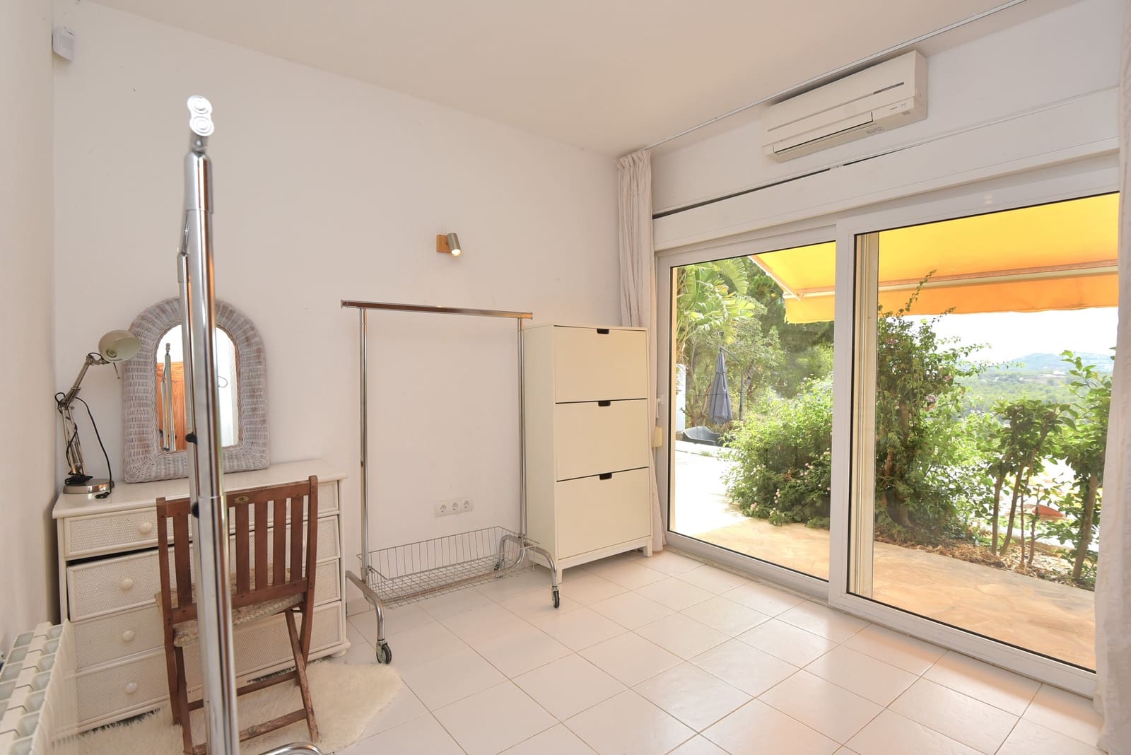 4 soveværelse Villa til salg i Cala Llonga med swimmingpool garage - € 2.490.000 (Ref: 9508735)