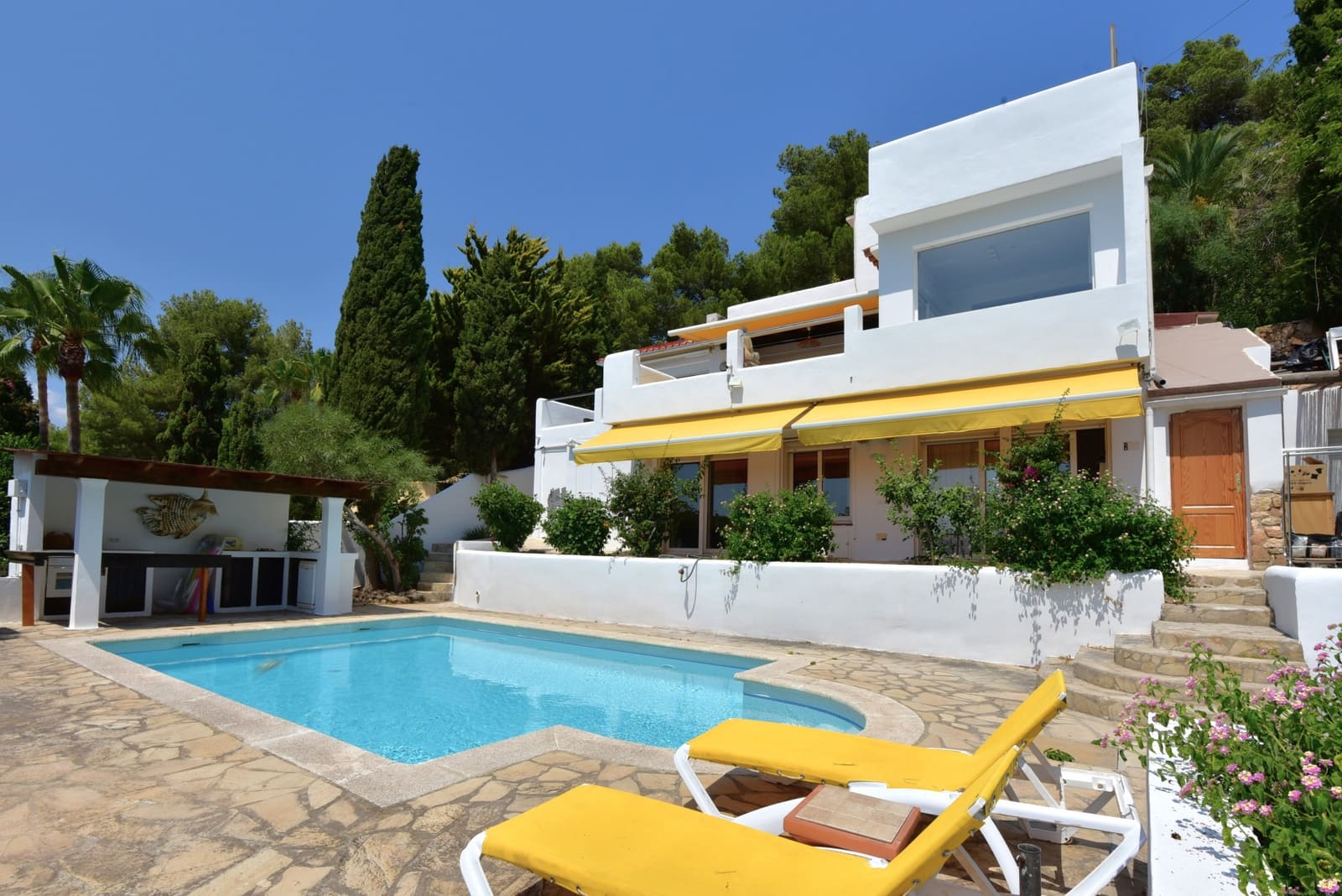 4 soveværelse Villa til salg i Cala Llonga med swimmingpool garage - € 2.490.000 (Ref: 9508735)