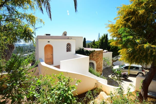 3 soveværelse Villa til salg i Cala Llonga, Santa Eulalia / Santa Eularia med swimmingpool garage - € 2.190.000 (Ref: 9508735)