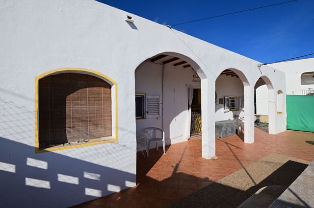 2 soveværelse Villa til salg i Santa Eulalia / Santa Eularia med swimmingpool garage - € 685.000 (Ref: 9513344)