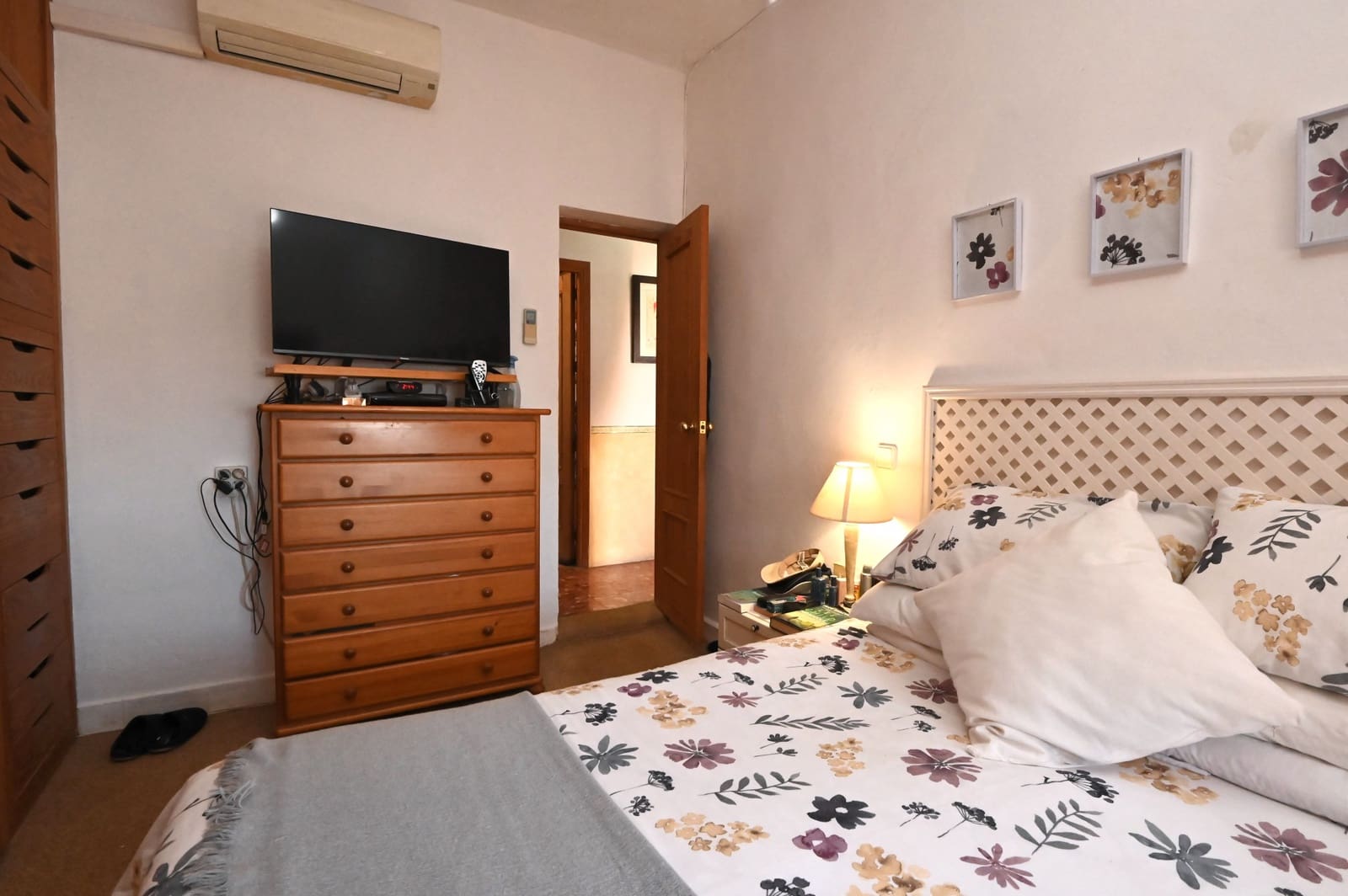 2 bedroom Villa for sale in Santa Eulalia / Santa Eularia with pool garage - € 685,000 (Ref: 9513344)