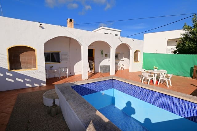 2 soveværelse Villa til salg i Santa Eulalia / Santa Eularia med swimmingpool garage - € 685.000 (Ref: 9513344)