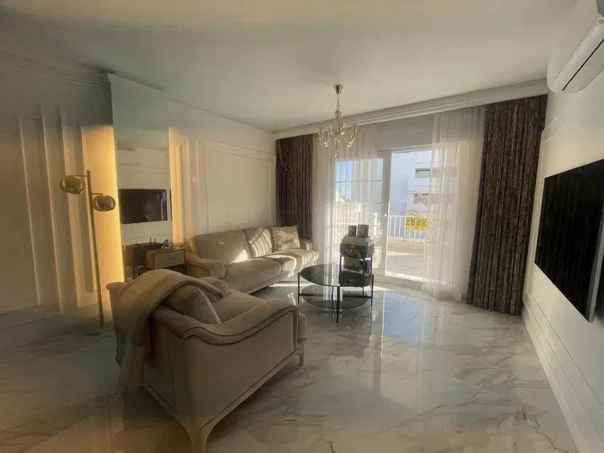 2 soveværelse Lejlighed til salg i Marbella med swimmingpool garage - € 949.000 (Ref: 9518784)