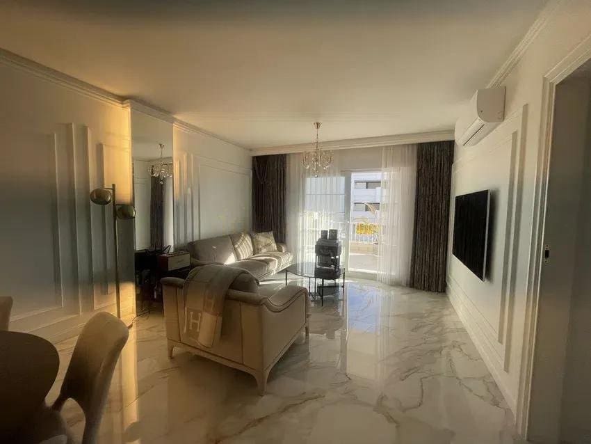 2 chambre Appartement à vendre à Marbella avec piscine garage - 949 000 € (Ref: 9518784)