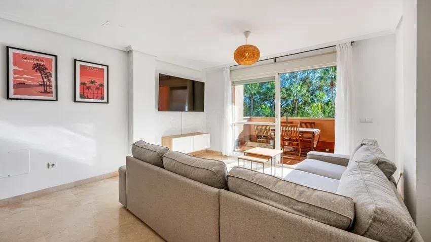 3 soveværelse Penthouse til salg i Marbella med swimmingpool garage - € 599.000 (Ref: 9518785)