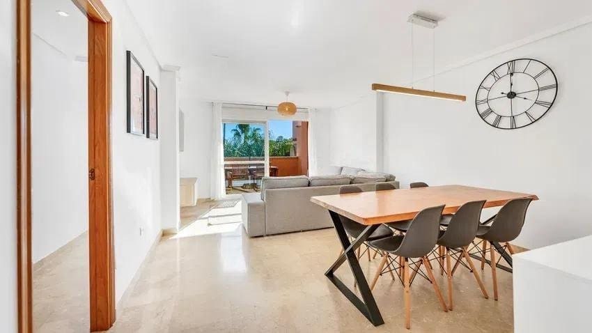 3 soveværelse Penthouse til salg i Marbella med swimmingpool garage - € 599.000 (Ref: 9518785)