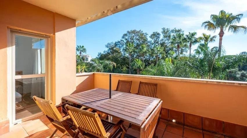 3 soveværelse Penthouse til salg i Marbella med swimmingpool garage - € 599.000 (Ref: 9518785)