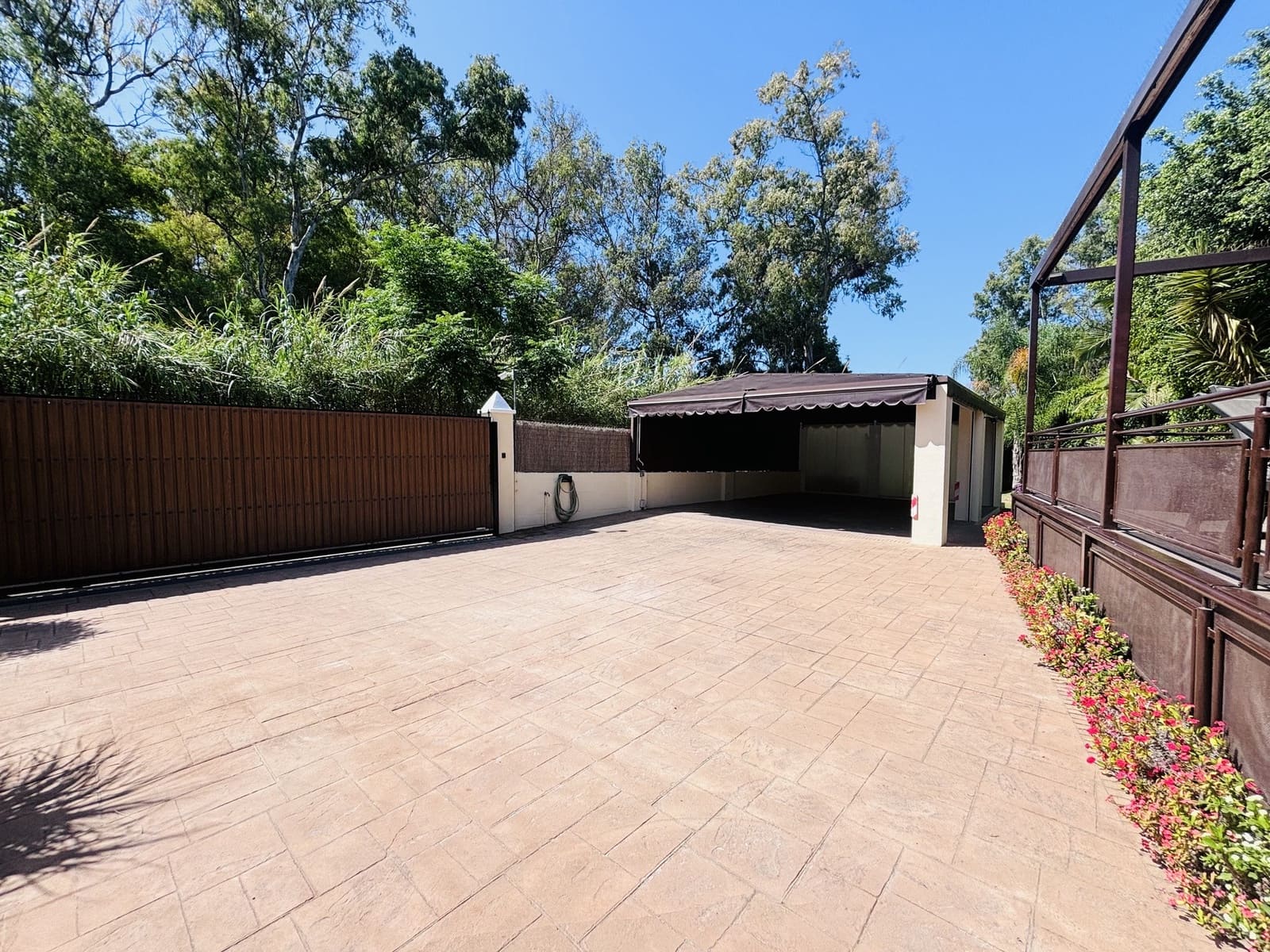 3 chambre Villa/Maison à vendre à Marbella avec piscine garage - 1 350 000 € (Ref: 9518787)