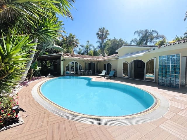 3 chambre Villa/Maison à vendre à Marbella avec piscine garage - 1 350 000 € (Ref: 9518787)