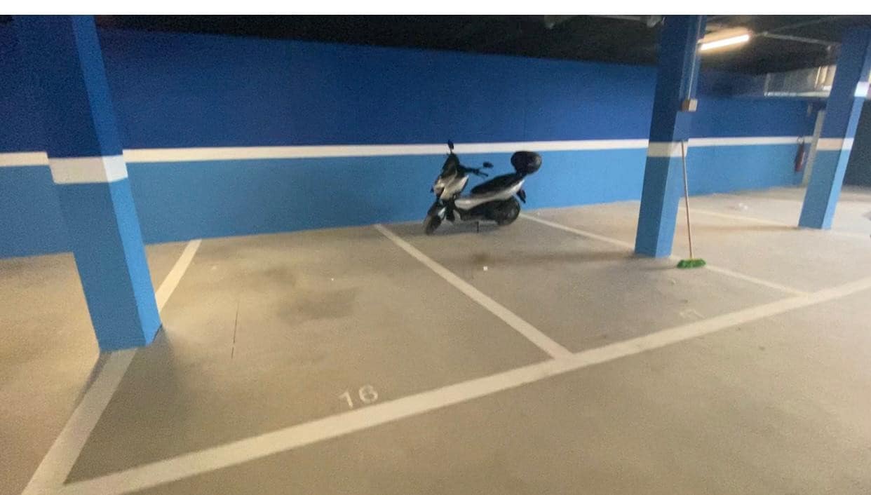 2 Zimmer Apartment zu verkaufen in Marbella mit Pool Garage - 690.000 € (Ref: 9527592)