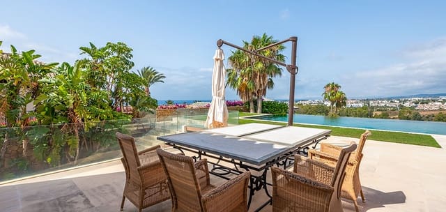 8 soveværelse Villa til salg i El Paraiso, Estepona med swimmingpool garage - € 5.995.000 (Ref: 9533609)
