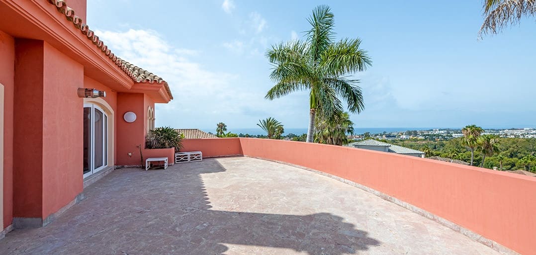 8 soveværelse Villa til salg i El Paraiso med swimmingpool garage - € 5.995.000 (Ref: 9533609)