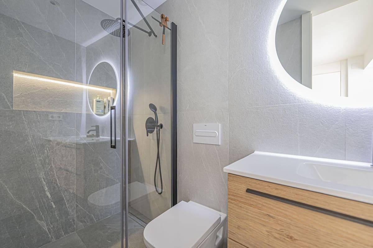 Ático de 3 habitaciones en Marbella en venta con piscina garaje - 935.000 € (Ref: 9537270)