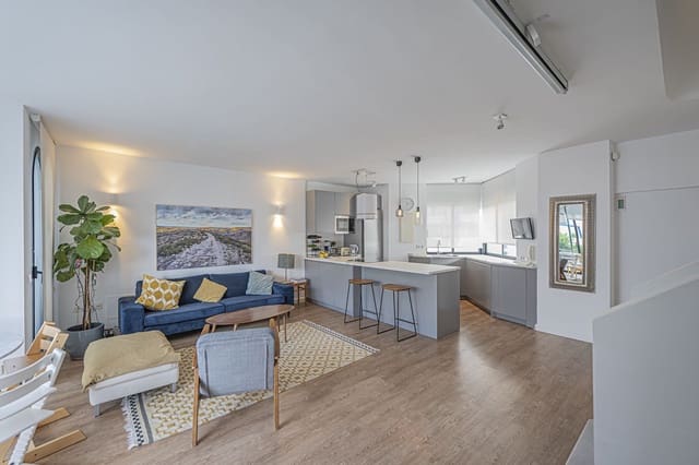 3 camera da letto Attico in vendita in Playa de Fontanilla, Marbella con piscina garage - 950.000 € (Rif: 9537270)