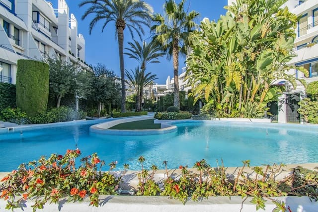 3 slaapkamer Penthouse te koop in Playa de Fontanilla, Marbella met zwembad garage - € 950.000 (Ref: 9537270)