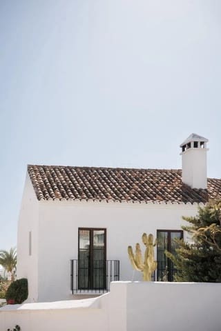 2 Zimmer Haus zu verkaufen in Marbella mit Pool Garage - 795.000 € (Ref: 9537271)