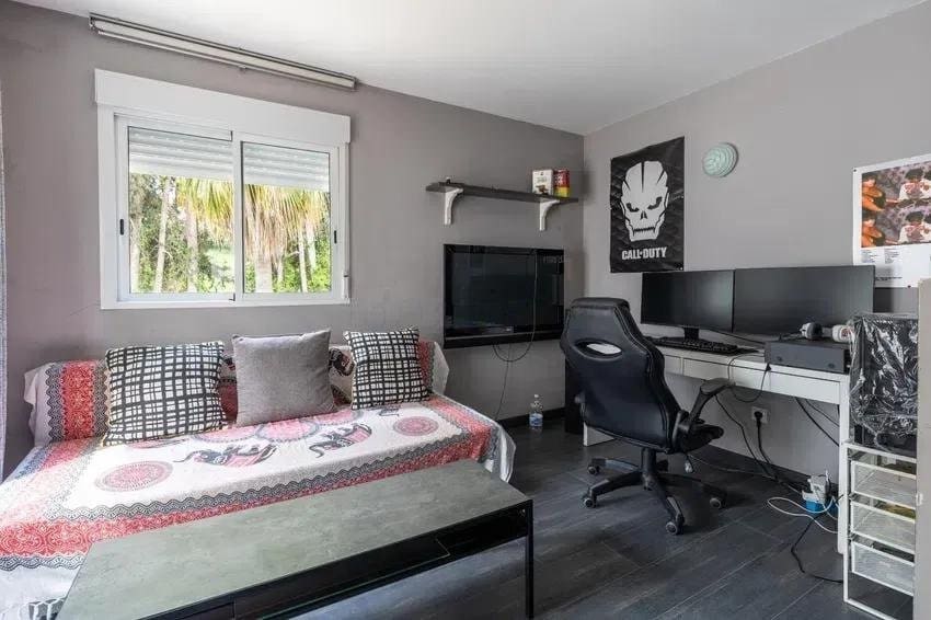 Casa de 3 habitaciones en Marbella en venta con piscina - 650.000 € (Ref: 9537272)